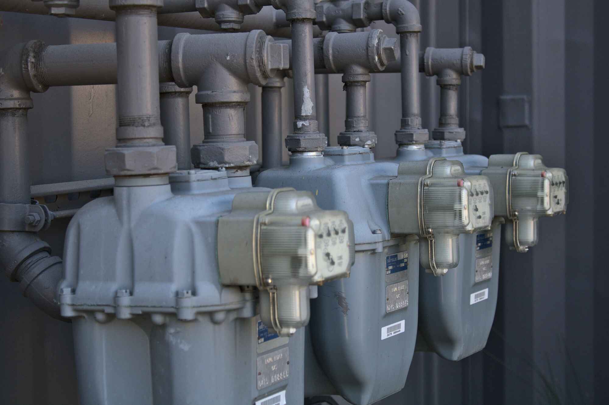 Field Solutions & Market Intelligence - Xinox Energy service illustration