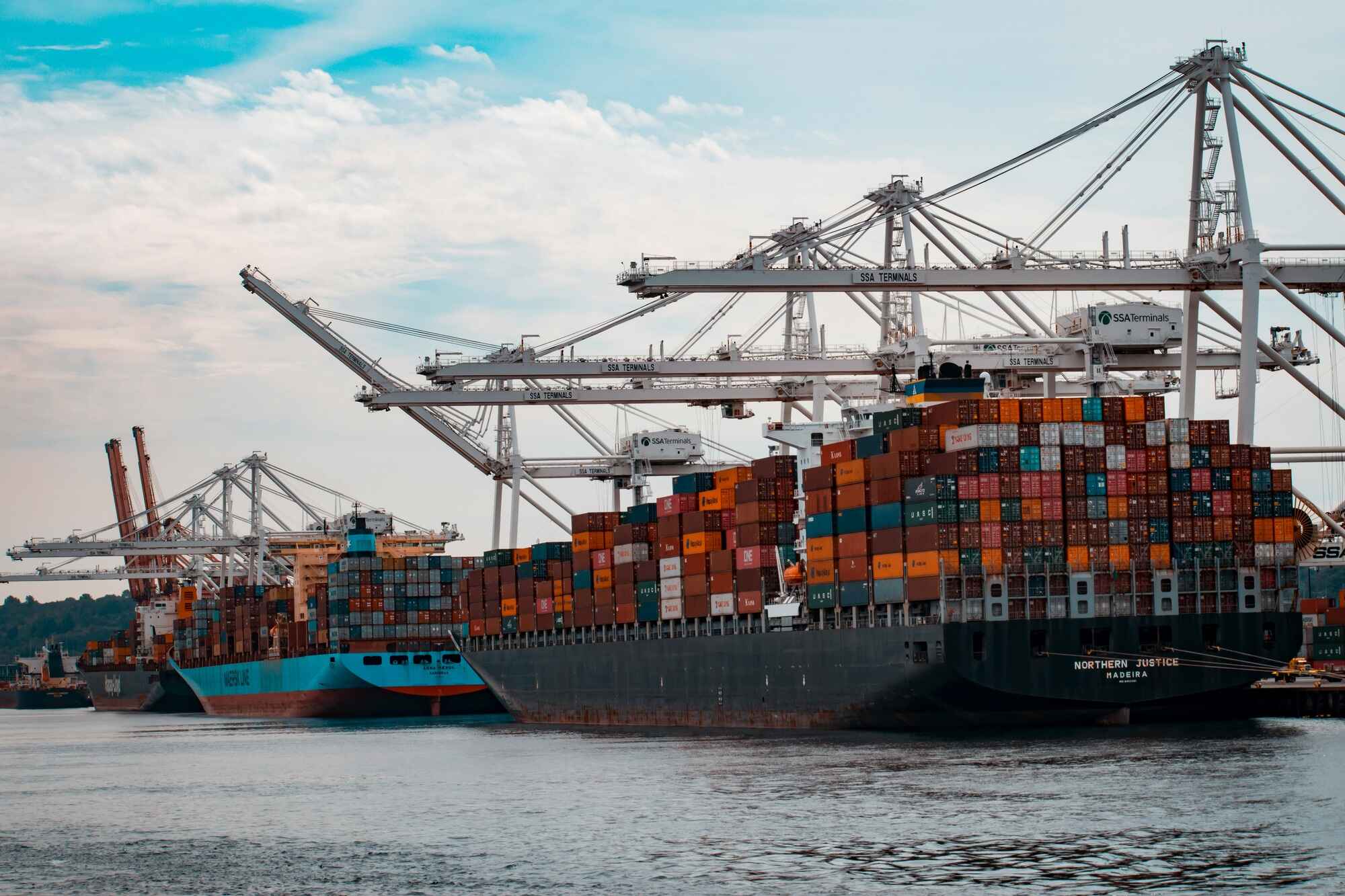 Xinox Energy shipping operations - tankers and maritime logistics